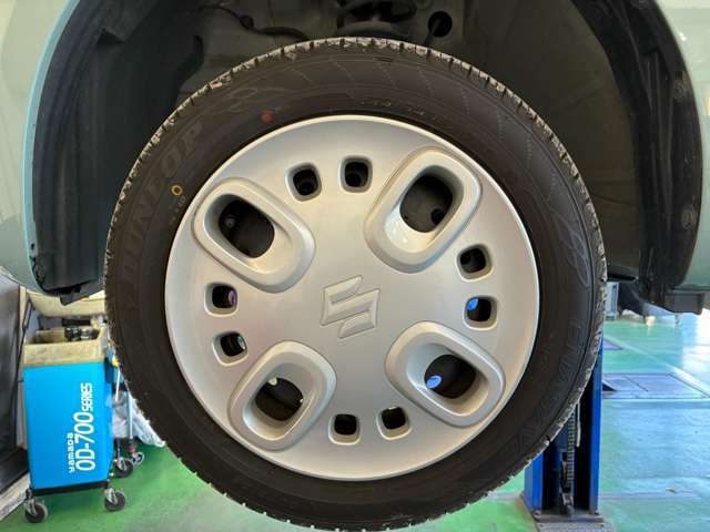 【アフターフォローもお任せ下さい！】ご納車後の修理や車検も承ります。オイル交換、タイヤ交換、板金修理、コーティング、保険なども対応しております。お車のことならなんでもご相談ください！