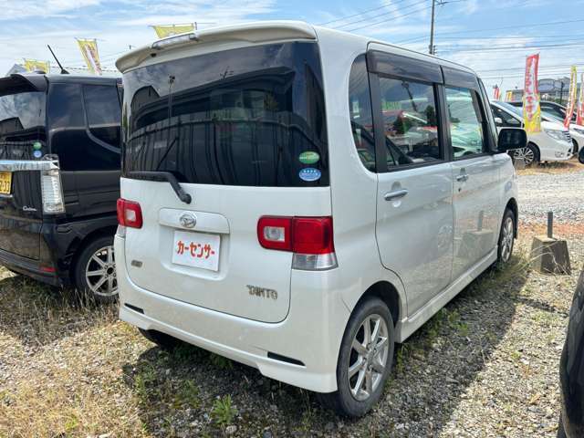 通常のオートローンも使用可。全国販売にも対応いたします。提携陸送会社にてご自宅、またはご希望の場所までお届け致します。指定の納車場所を教えて頂ければ、正確な陸送費用をお見積もり致します。