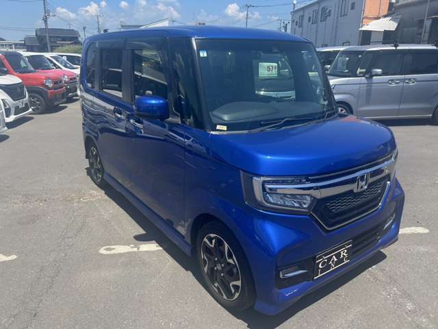 中古車をご購入するにあたって心配なアフターサービス。全国の整備工場・ディーラー様にて保証修理が可能です。保証料金も安心できる設定となっております。