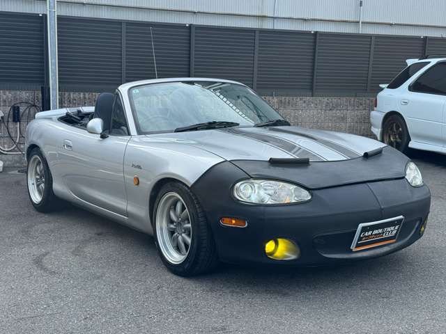 当社は神戸運輸管理部兵庫陸運部の許可を得た認証整備工場です。車両整備を行って納車致しますのでご安心してご検討下さい。