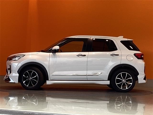 ■□■□■ アフターサービスもお任せ下さい！！ 自社整備工場を完備しております！！ 購入後のメンテナンス等も気軽にご相談下さいませ♪ ■□■□■