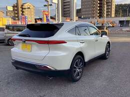 ご覧いただきましてありがとうございます。県外登録納車も承っております！お気軽にお問い合わせください。フリーダイヤル　0120-852-167　《カーセブン高須店》までお電話を！