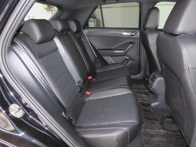 ISOFIX（イソフィックス）基準適合チャイルドシート固定装置！！安心楽々で対応チャイルドシートが取付できます。