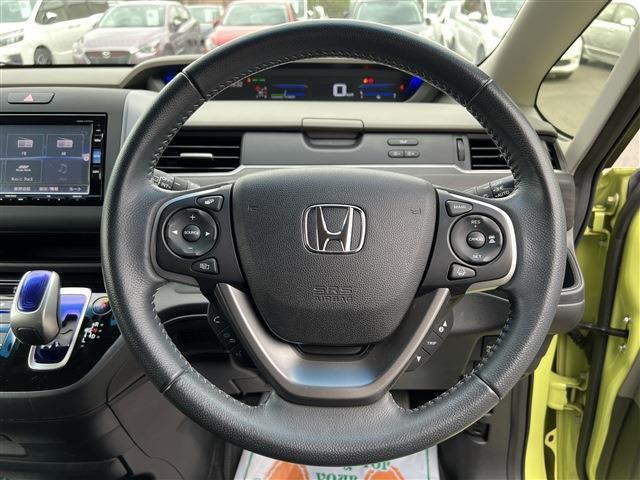 突然のご来店ですと在庫がない場合等、お車をご覧頂けない場合もございます。お手数をお掛けいたしますが、ご来店前には一度在庫確認のお電話をお願いいたします。