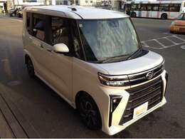 【届出済未使用車の得する価格】大量仕入れにより車両価格が割安な上重量税は払い込み済みで、登録月によっては取得税もかかりません。