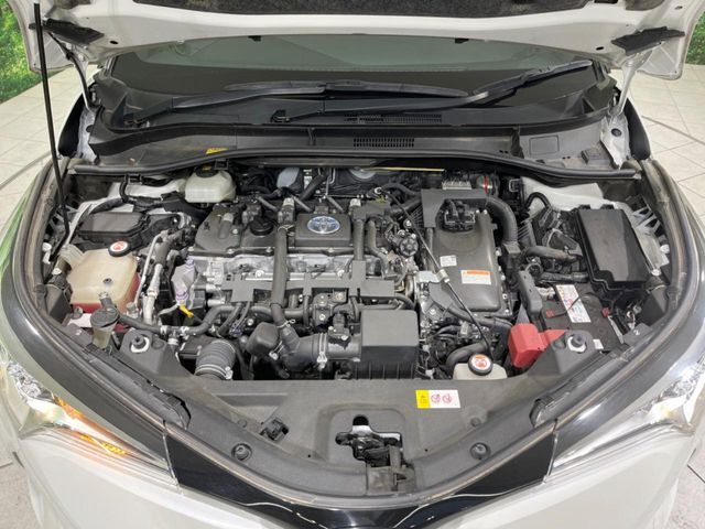 親切・丁寧な専門メカニックスタッフが応対！・車検・点検整備・事故等の修理などアフターサービスも安心。お車のカスタマイズもネクステージのサービススタッフまでご相談ください！
