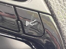 【トヨタセーフティセンス】走行中に前方の車両等を認識し、衝突しそうな時は警報とブレーキで衝突回避と被害軽減をアシスト。より安全にドライブをお楽しみいただけます。
