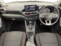 【インパネ全体】全方位で視界が広く、高い目線で運転もしやすいです！