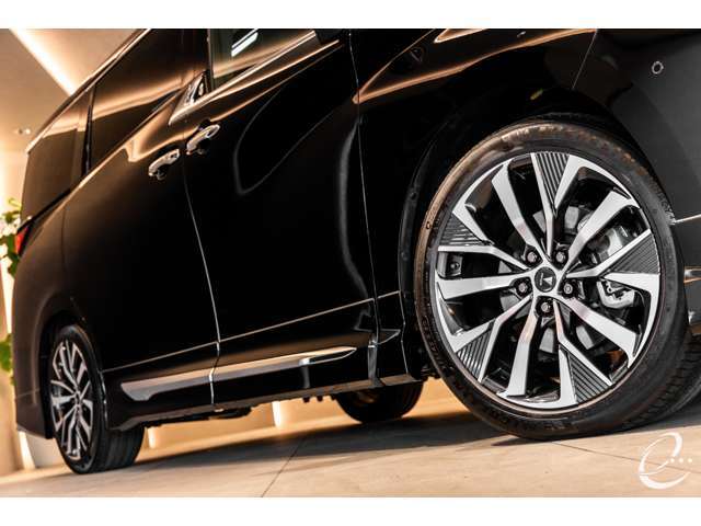 ・MODELLISTA　20インチホイール＆タイヤセット（セキュリティロックナット付）・・・￥434,500