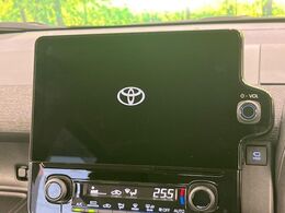 【10.5インチ　ディスプレイオーディオ】大画面のディスプレイはAppleCarPlayやAndroidAutoが利用可能。大きな画面でスマホナビアプリ等が利用いただけます♪