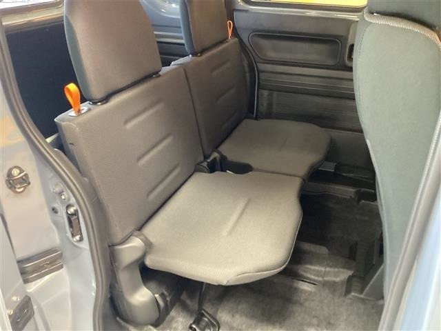 ■□■□■ 万が一のキズヘコミも迅速に対応いたします！！ 自社鈑金工場を持っているので、自社で修理いたします！！ 仲介料がかからないので安いんです！！  ■□■□■