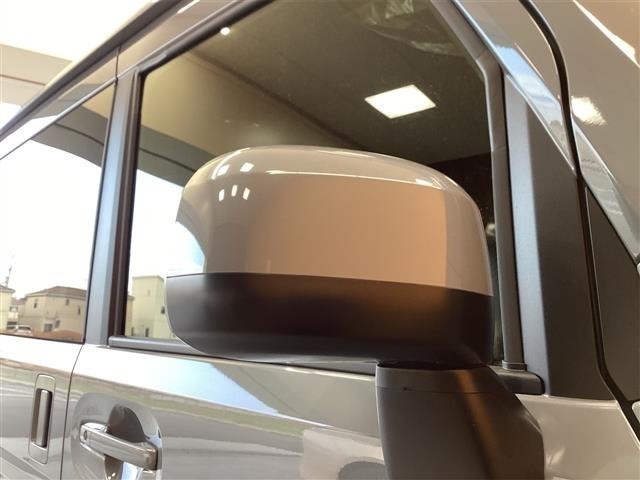 ■□■□■ 登録（届出）済未使用車はノルマ達成のために作られた走行100km未満、かつ初度登録または初度届出された車両でいわゆるアウトレット車です■□■□■