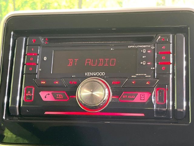 お好きな音楽を車内でお楽しみいただけます♪スピーカー交換・ウーハー追加などの音質向上や、最新ナビ・後席モニター等の取り付けも是非ご相談ください！