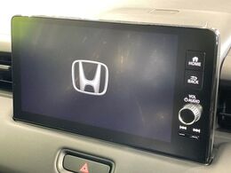【9インチ　ホンダコネクトディスプレイ】視認性の高い大画面ディスプレイでナビの使用や、お持ちのスマートフォンと連携したbluetoothでの音楽再生が可能です♪
