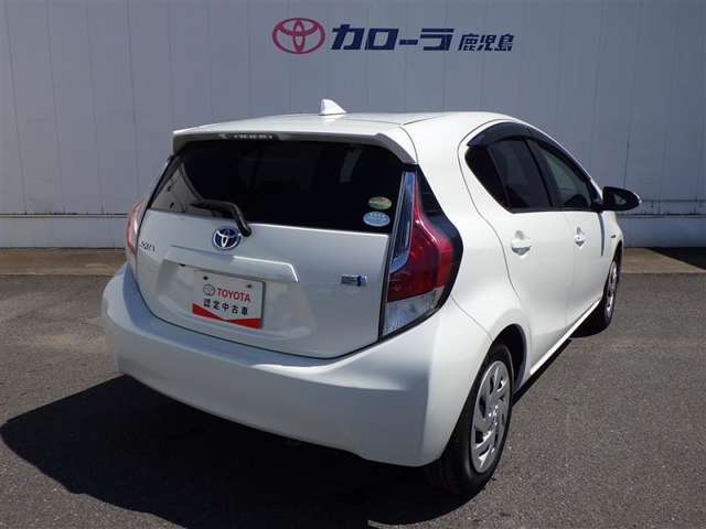 トヨタ認定中古車保証付！（1年間、距離無制限　HV車はHV保証付）　別途延長保証もご用意しております♪　ぜひ現車を確認にご来店ください
