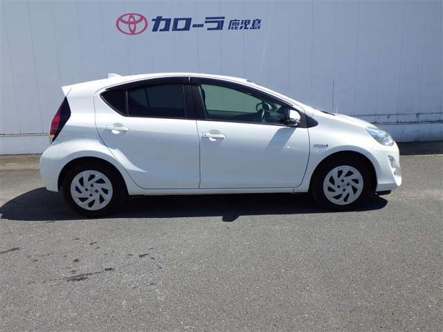 トヨタ認定中古車保証付！（1年間、距離無制限　HV車はHV保証付）　別途延長保証もご用意しております♪　ぜひ現車を確認にご来店ください