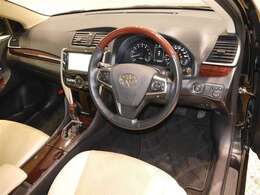 操作性に優れたインパネ周り！