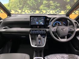 グループ総在庫数約30，000台！！全国の系列店からメーカー・車種問わずご紹介出来るので、あなたにピッタリのお車が見つかるはずです♪まずはお問い合わせ下さい☆