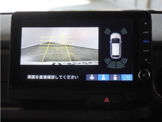 ◆バックカメラ◆リバースにするだけで映ります、後方の安全確認や、狭い駐車場での車庫入れ、雨の日や夜間など視界の悪い時に便利です！安全にバックする為には欠かせない装備です。