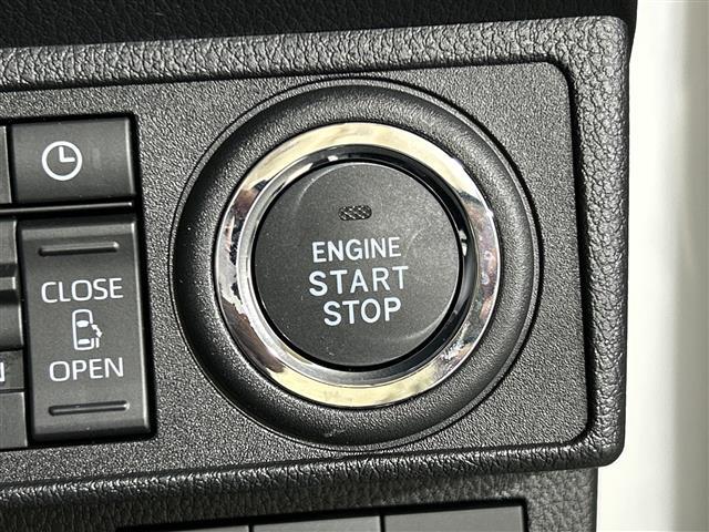 【運転席操作部】『運転席周辺の装備』の画像になります。快適なドライブを楽しむための機能が装備されています！運転席から触れるので使いやすいです！