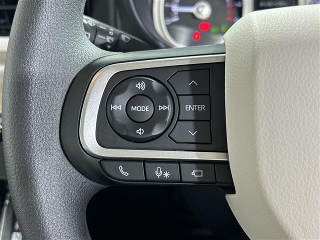 【運転席操作部】『運転席周辺の装備』の画像になります。快適なドライブを楽しむための機能が装備されています！運転席から触れるので使いやすいです！