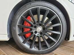 輸入車国産車問わずどんなお車でも下取り買取り大歓迎です。買取のみでもまずはお気軽にご相談下さい。