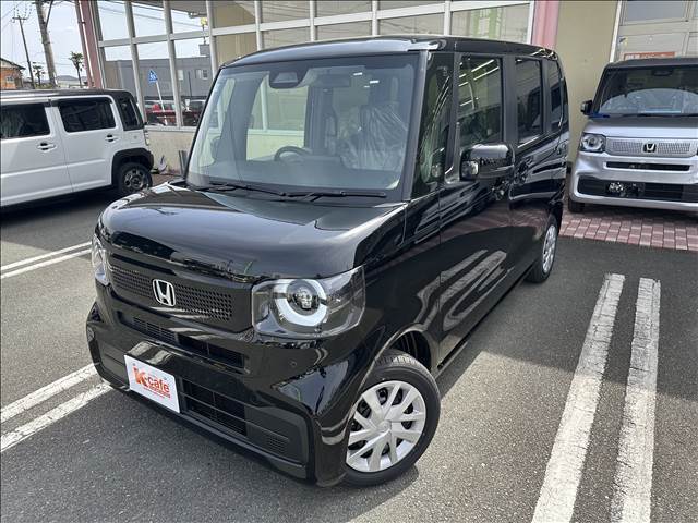人気の届出済未使用車や厳選中古車を全メーカー豊富に取り揃えております。