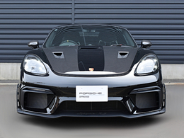 カーボンフロントリッド（一部エクステリアカラー塗装）