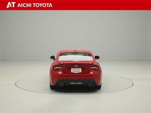 『TOYOTA認定中古車』は「まるごとクリーニング」で綺麗な内外装、「車両検査証」はプロによるチェック、買ってからも安心の「ロングラン保証」、3つの安心安全を標準装備したトヨタのブランドU-Carです