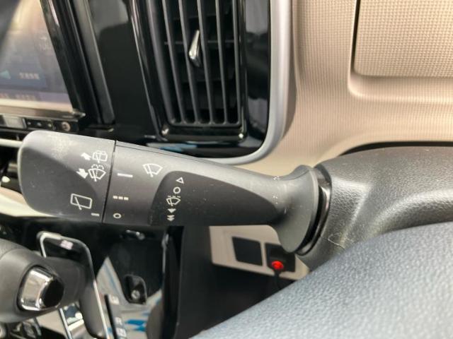 お車に合わせて無料保証以外にも、保証範囲、期間、距離を拡充させた有料保証もご用意しております！中古車の購入が初めてで不安・・・というお客様もご安心ください！