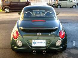 【カラー重視でお探しなら】黒・白・シルバーなど王道カラーはもちろん、昨今の流行であるアースカラーカーキグリーンやサンドベージュ、ビビッドカラーの赤・青・黄色・水色なども数多く取り揃えております！！