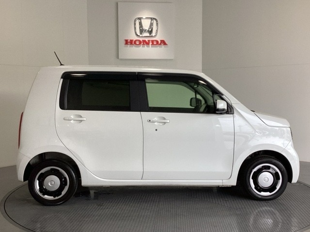 購入後も自社指定整備工場完備でお客様の愛車をしっかりサポート致します！御納車時には安全かつ安心してお乗り頂けるようホンダ専門知識を持つ整備スタッフが点検・整備・装備も説明をしてお渡ししております。