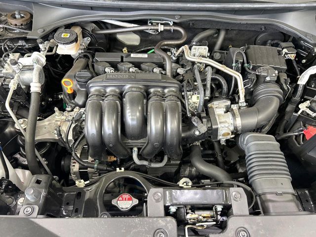 親切・丁寧な専門メカニックスタッフが応対！・車検・点検整備・事故等の修理などアフターサービスも安心。お車のカスタマイズもネクステージのサービススタッフまでご相談ください！