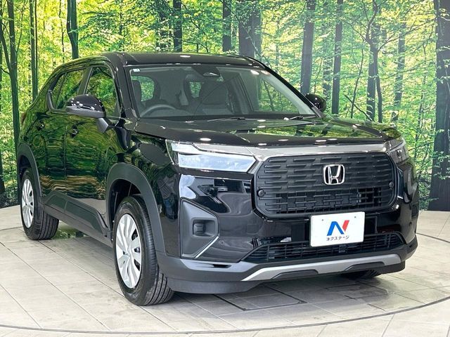 大好評のボディコーティング「弾スプラッシュコート」もご納車までに施工可能。通常のガラスコートと異なる、耐久年数6年の無機質ガラスコーティングが、ボディをキレイな状態に保ってくれます。