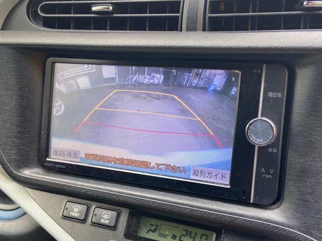 霧島市隼人町見次交差点近くにあります。垂水本社と在庫の入れ替えを行っていますので掲載車以外のお車も多数ございます。
