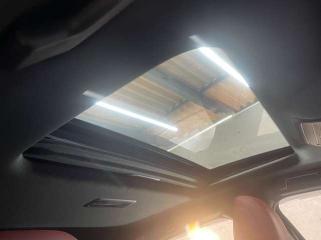 ★展示前点検★全車展示前に必ず事前点検を実施しています。保安基準に基づく点検と装備品の動作確認、走行テストも実施しています！どんなに希少なお車でもこの基準をクリアできないお車は展示しません。