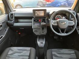 「この車の写真をもっと見たい」「状態が気になる」「この装備はついている？」どんな小さな疑問でもお気軽にお問い合わせください！