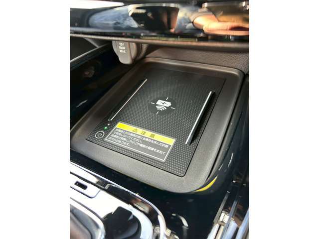 ワイヤレス充電器