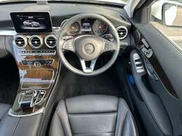 LIBERALA野々市の物件をご覧いただきまして誠にありがとうございます。心ゆくまでおクルマ選びをお楽しみください。