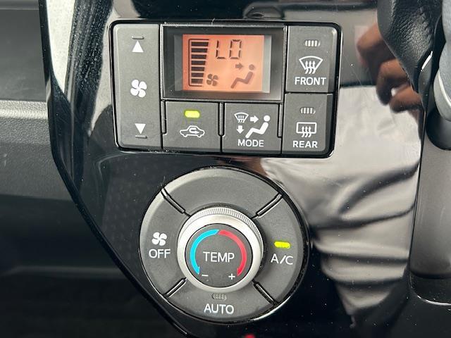 【運転席操作部】快適なドライブを楽しむための機能が装備されています！運転席から触れるので、使いやすいです！除菌プランいれていただくと、さらに清潔で安心していただけます！