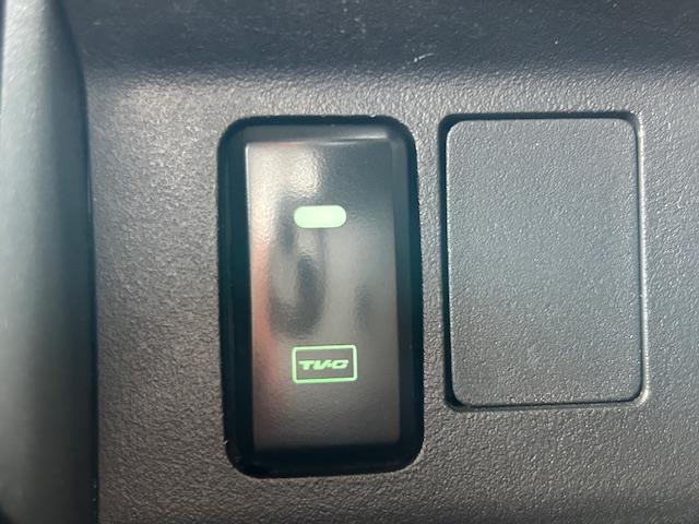 【運転席操作部】快適なドライブを楽しむための機能が装備されています！運転席から触れるので、使いやすいです！除菌プランいれていただくと、さらに清潔で安心していただけます！
