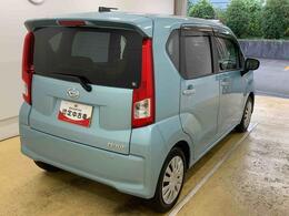 当店では車両本体価格以外に、諸費用を含めた支払総額も表示しておりますので、お客様の予算にピッタリのおクルマお選びができます。コーティングやJAFをセットにしたオトクな購入パックも好評です。