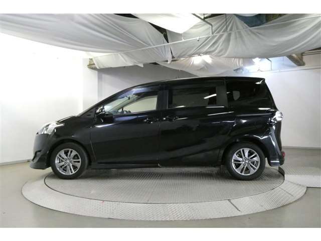 両側電動スライドです！！