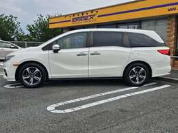 TORIDEX宇都宮店は逆輸入車専門店になっております！