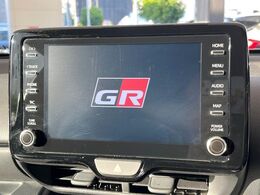 【ディスプレイオーディオ】視認性が高いディスプレイオーディオを装備♪操作性も良好で直感的なソース選択が可能です。