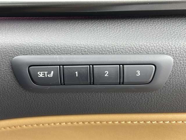 【運転席操作部】快適なドライブを楽しむための機能が装備されています！運転席から触れるので、使いやすいです！除菌プランいれていただくと、さらに清潔で安心していただけます！