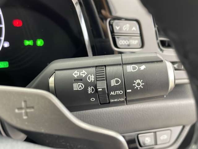 【運転席操作部】快適なドライブを楽しむための機能が装備されています！運転席から触れるので、使いやすいです！除菌プランいれていただくと、さらに清潔で安心していただけます！