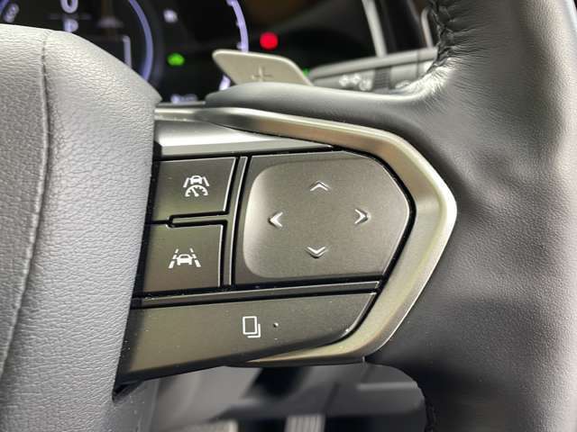 【運転席操作部】快適なドライブを楽しむための機能が装備されています！運転席から触れるので、使いやすいです！除菌プランいれていただくと、さらに清潔で安心していただけます！