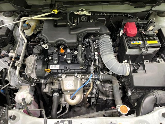 親切・丁寧な専門メカニックスタッフが応対！・車検・点検整備・事故等の修理などアフターサービスも安心。お車のカスタマイズもネクステージのサービススタッフまでご相談ください！