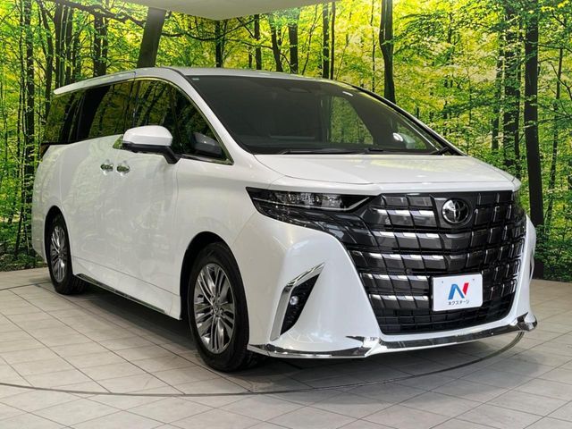 大好評のボディコーティング「弾スプラッシュコート」もご納車までに施工可能。通常のガラスコートと異なる、耐久年数6年の無機質ガラスコーティングが、ボディをキレイな状態に保ってくれます。